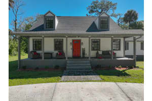 7595 Turkey Point Drive, Titusville