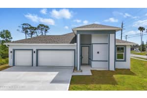 282 Americana Boulevard Nw, Palm Bay 282 Americana Boulevard Nw, Palm Bay