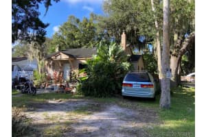 96 Springlake Drive 206, Vero Beach