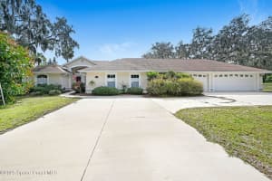 2537 Evergreen Avenue, Titusville