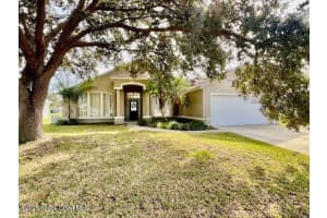 3240 Brentwood Lane, Melbourne