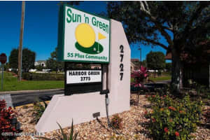 2727 N Wickham Road 206-11, Melbourne