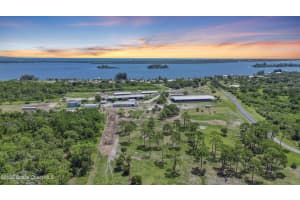 4850 Old Dixie Highway, Grant-Valkaria