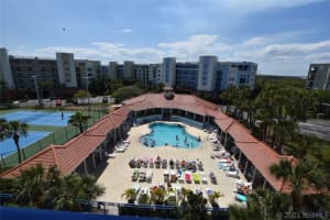 8431 Clearway Drive, Wildwood 8431 Clearway Drive, Wildwood