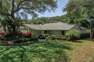 355 Saint Charles Avenue, Merritt Island
