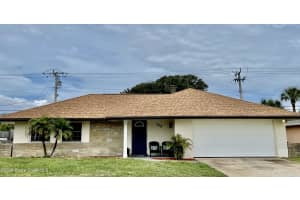 306 School Road, Indian Harbour Beach