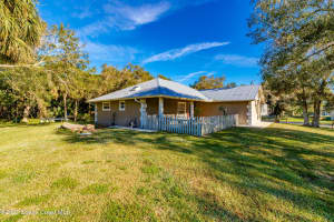 6413 Peterson Road, Fort Pierce