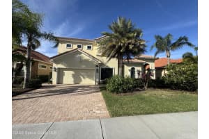 3168 Lamanga Drive, Melbourne