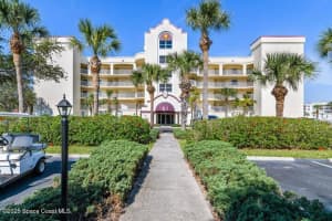 8891 Lake Drive 301, Cape Canaveral