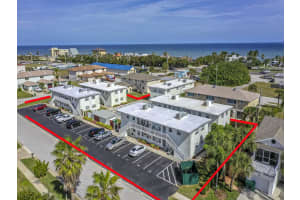 651 Palm Drive E4, Satellite Beach