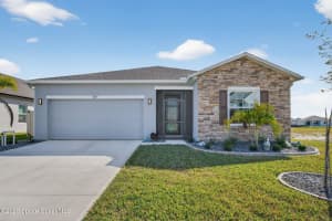 1027 Soleway Avenue Nw, Palm Bay