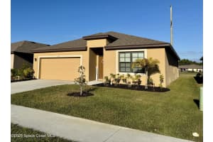 233 Bubbling Lane Nw, Palm Bay