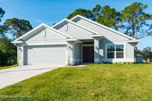 1441 De Groodt Road Sw, Palm Bay