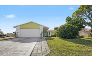 1820 Zaminder Street Nw, Palm Bay