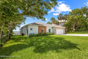 1313 Worth Court Ne, Palm Bay