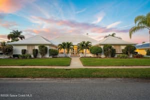 656 Franklyn Avenue, Indialantic