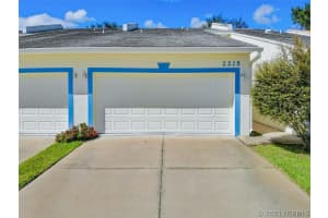 584 L M Davey Lane, Titusville