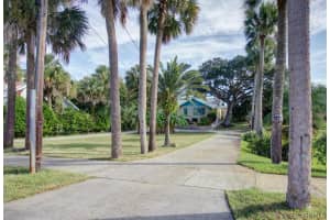 5148 Saint Davids Drive, Vero Beach