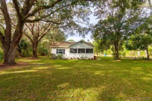 1574 Pace Drive Nw, Palm Bay