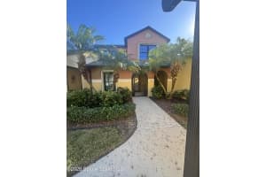 4575 Radiant Way W 102, Melbourne