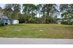 4545 Abbott Avenue, Titusville