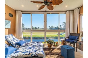 2727 N Wickham Road 205-9, Melbourne