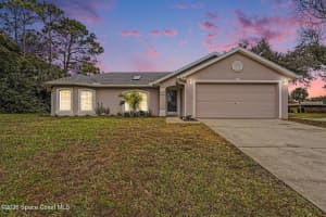 998 Haas Avenue Ne, Palm Bay 998 Haas Avenue Ne, Palm Bay
