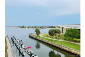 800 Poinsetta Drive 4, Indian Harbour Beach