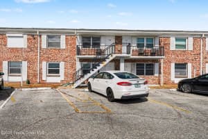 190 E Olmstead Drive F28, Titusville