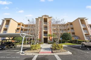 6848 Toland Drive 404, Melbourne