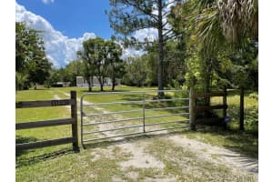 810 De Groodt Road Sw 37, Palm Bay