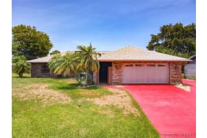 56304 Acorn Road, Astor