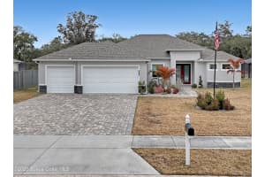 1837 Market Circle Ne, Palm Bay
