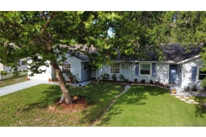 1420 S Atlantic Avenue 3, Cocoa Beach