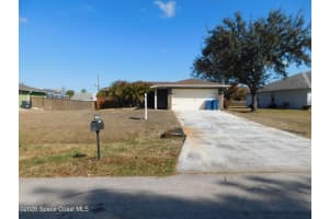 1241 Ashland Avenue Se, Palm Bay