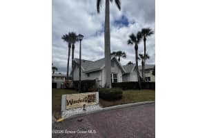 963 Sonesta Avenue Ne 206, Palm Bay