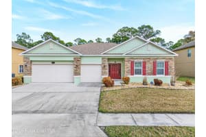 3347 Slate Street, Melbourne