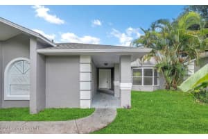 614 Elmont Street Nw, Palm Bay