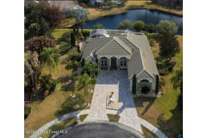 1387 Dorset Place, Melbourne