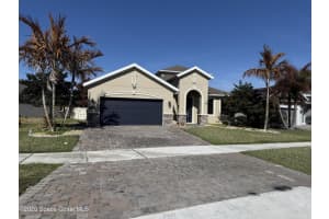 7782 Paragrass Avenue, Melbourne