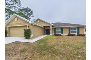 490 Tuloma Avenue Sw, Palm Bay
