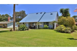 2135 N Courtenay Parkway 128, Merritt Island