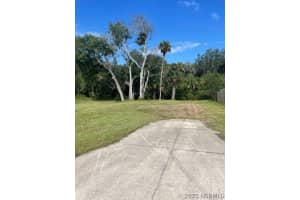 252 Emerson Drive Nw, Palm Bay