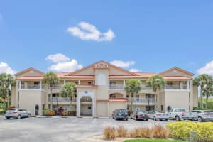 7429 Hackberry Road, Cocoa