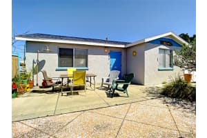 7815 Maplewood Drive 701, Melbourne