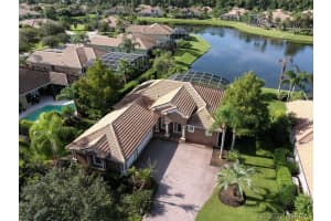 3253 Broughton Avenue, Mims