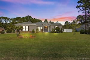 304 Darrow Avenue, Melbourne