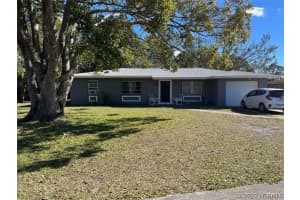 9002 Manchester Lane H, Melbourne