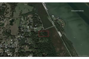 1516 Eagles Circle, Sebastian