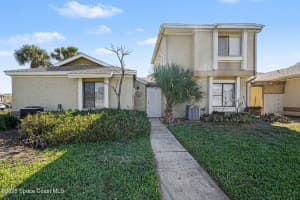 1021 Abada Court Ne 107, Palm Bay